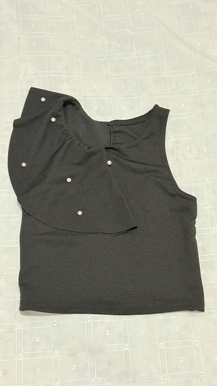Top Sin marca. - imagen 1