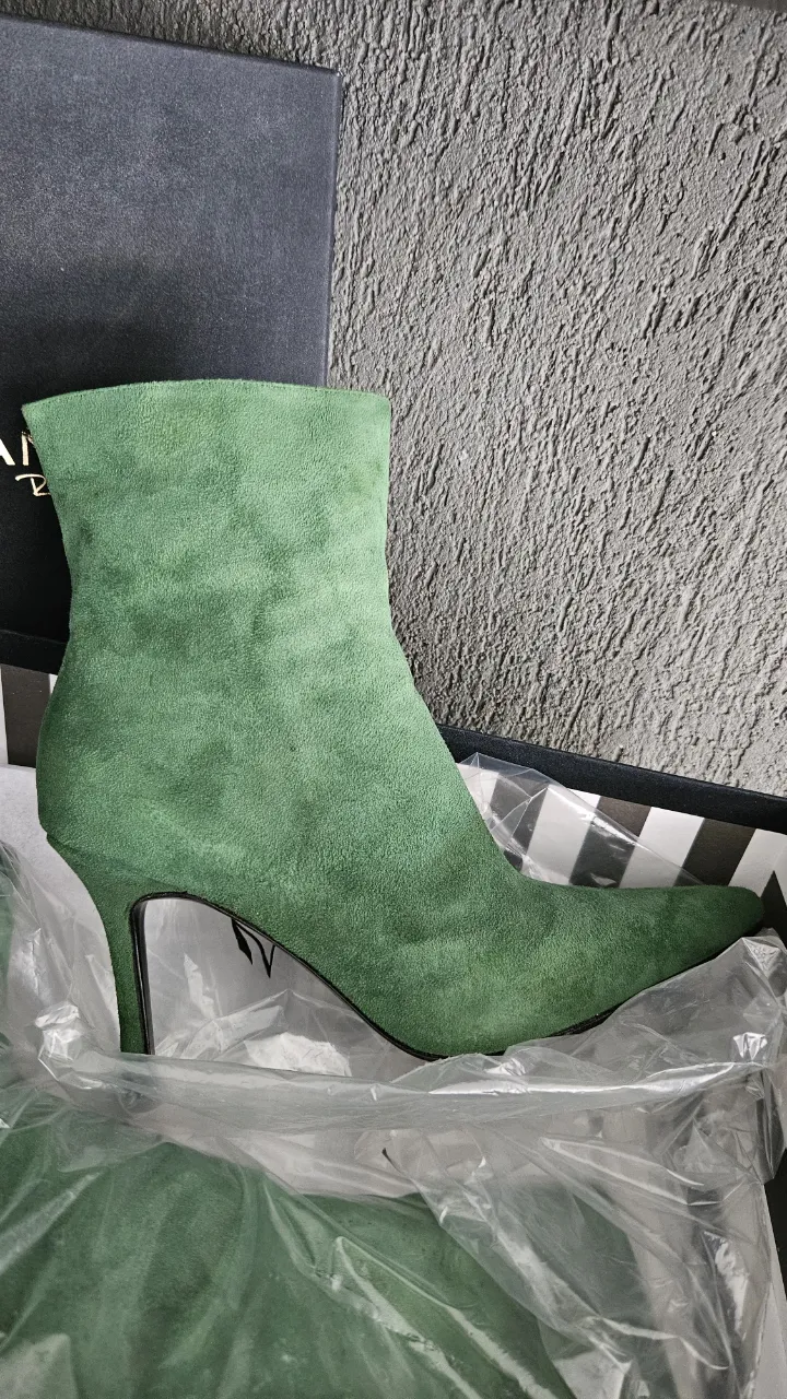 Botas Sarkany artesanales · Talle AR 38