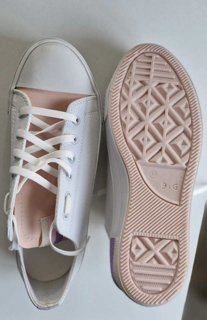 Zapatillas Sin marca · Talle AR 39