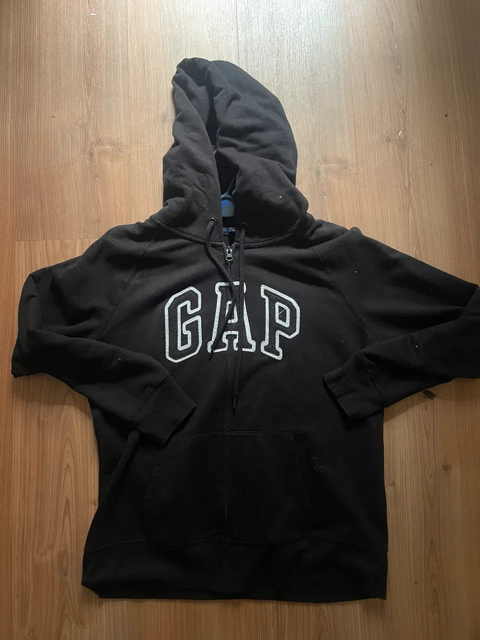 Buzo GAP - imagen 1