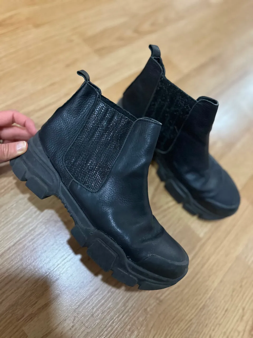 Botas A ≠ - imagen 1