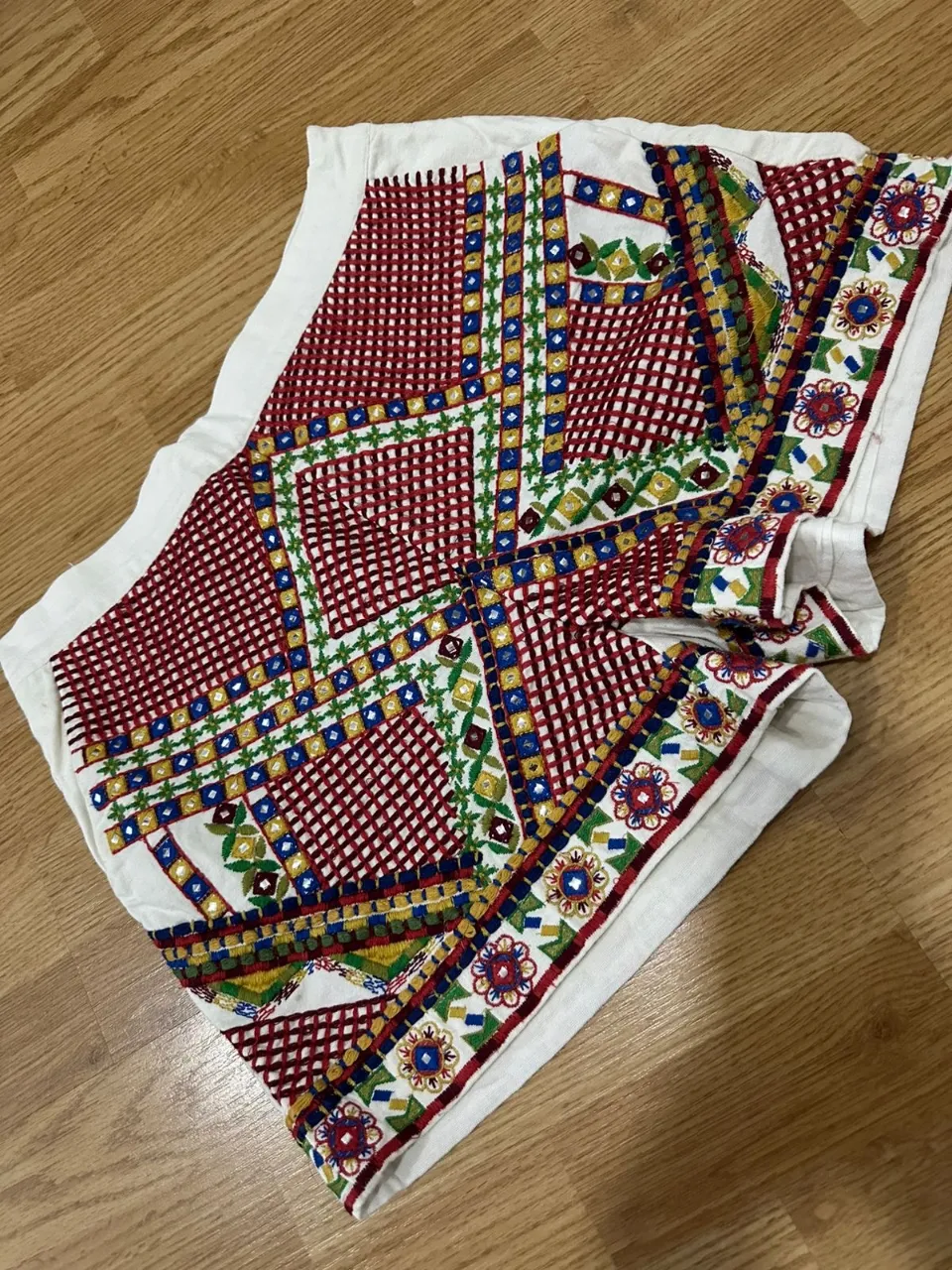 Short Zara · Talle L