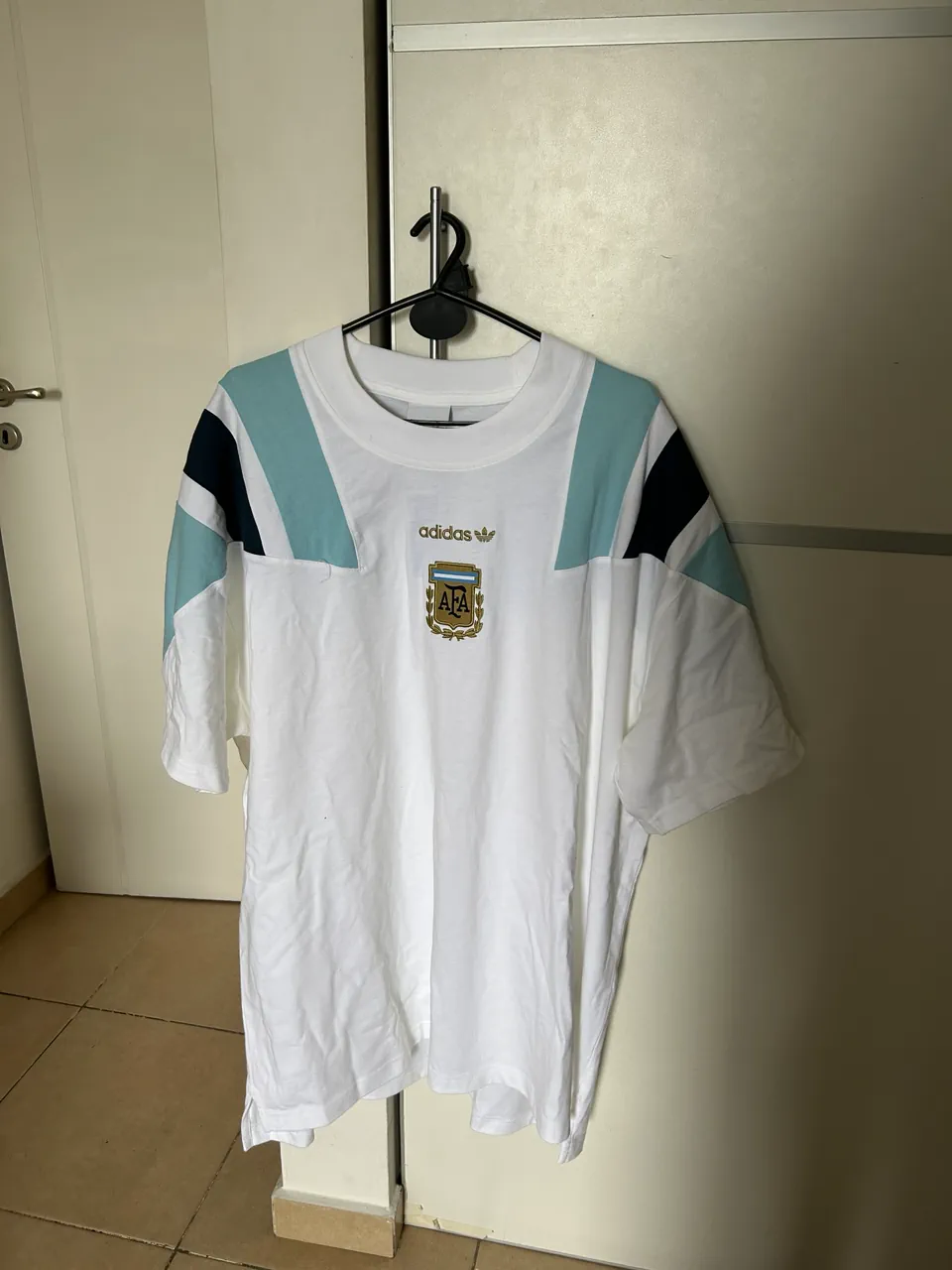 Remera adidas - imagen 1