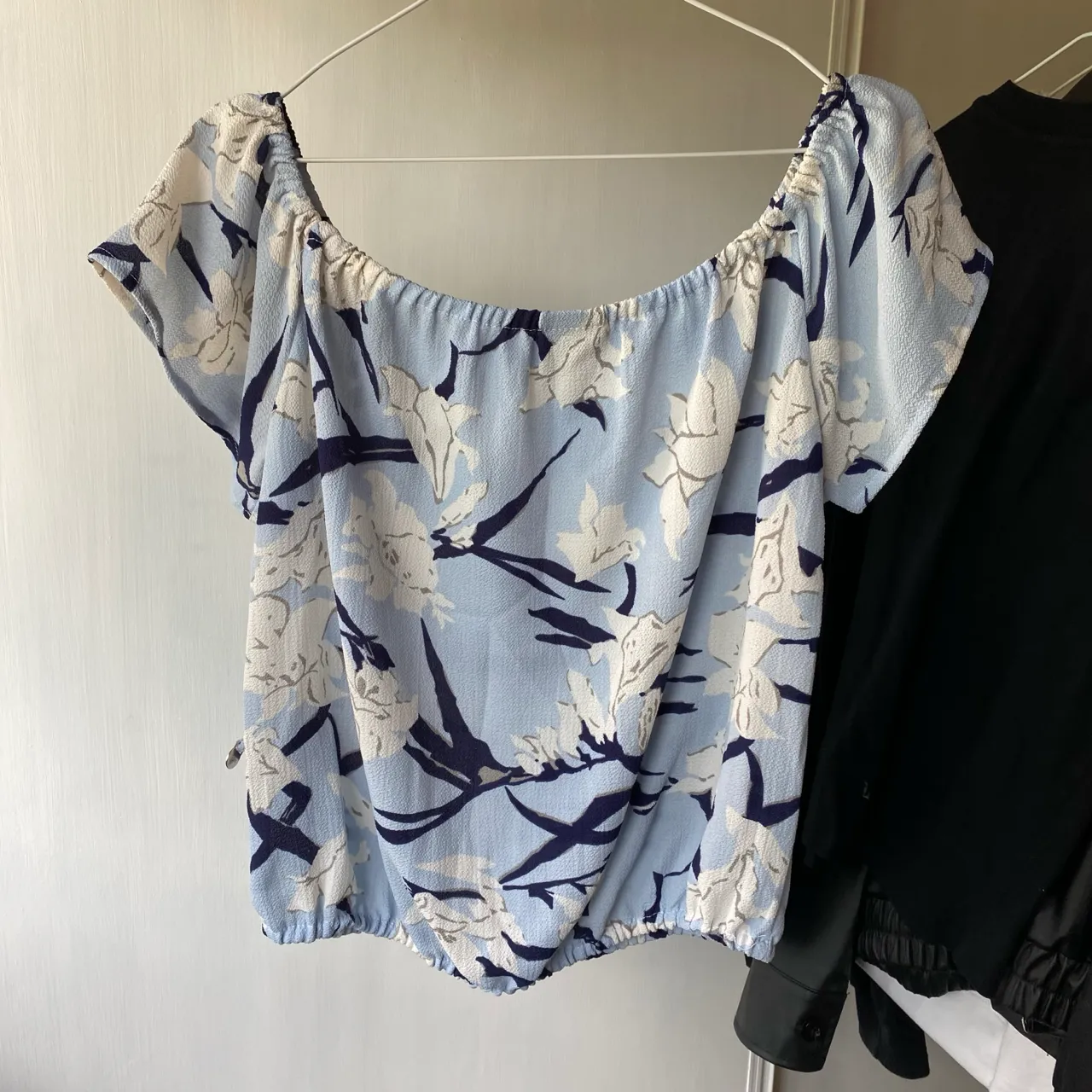 Zhoue · Talle L