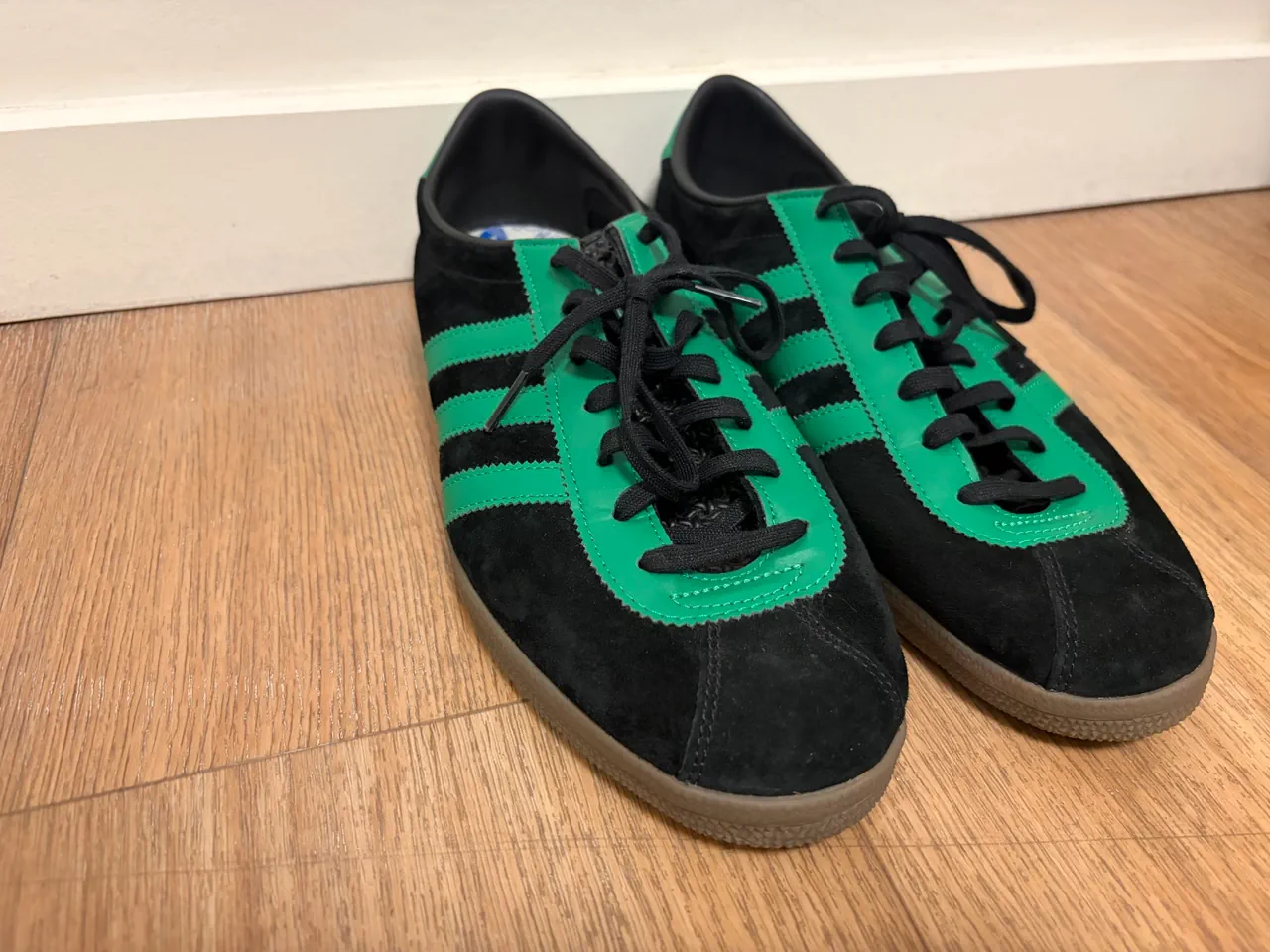 adidas · Talle US 10