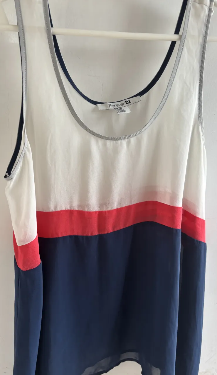 Musculosa Forever 21 · Talle M