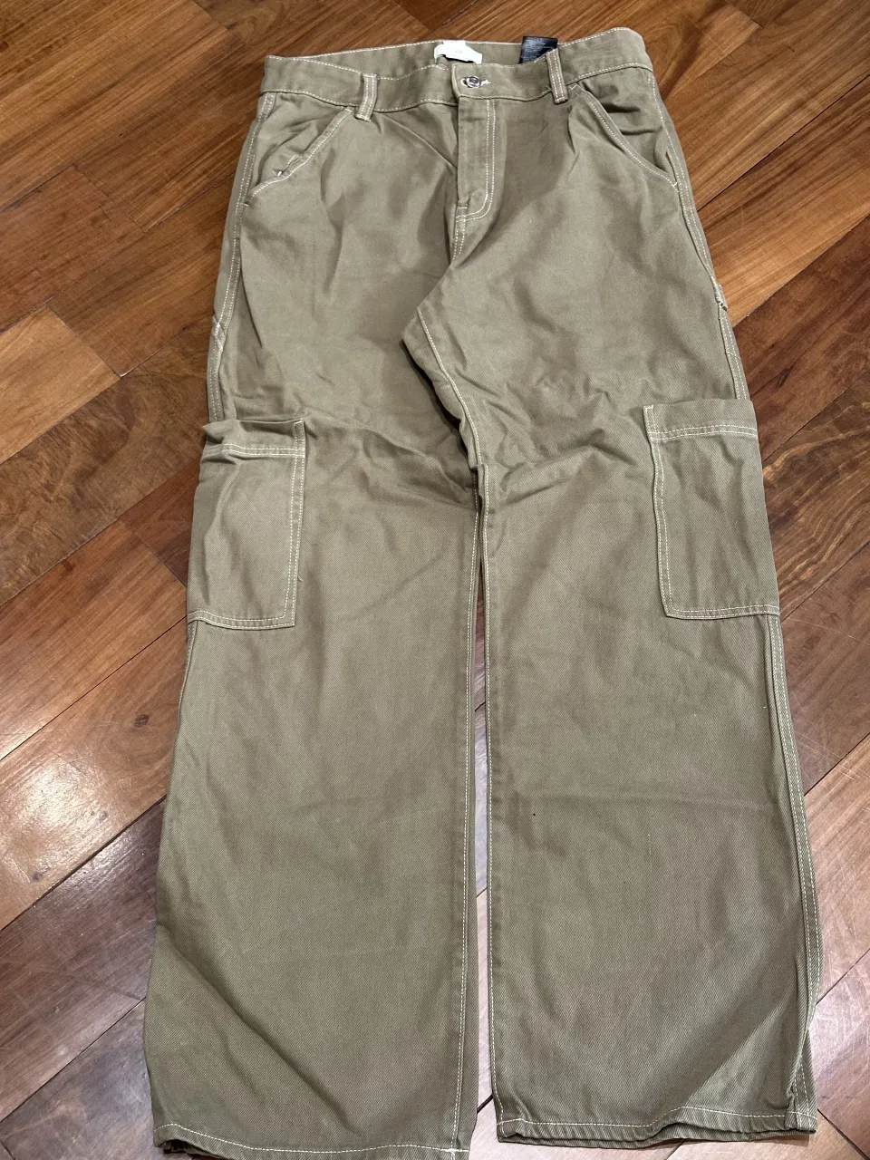 Pantalón H&M · Talle EU 42