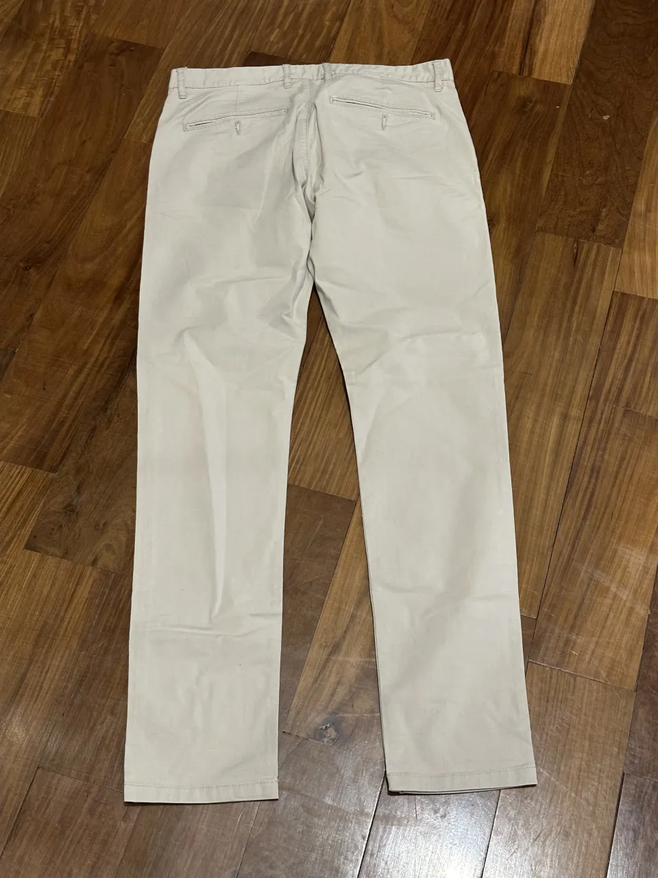 Pantalón H&M · Talle EU 33