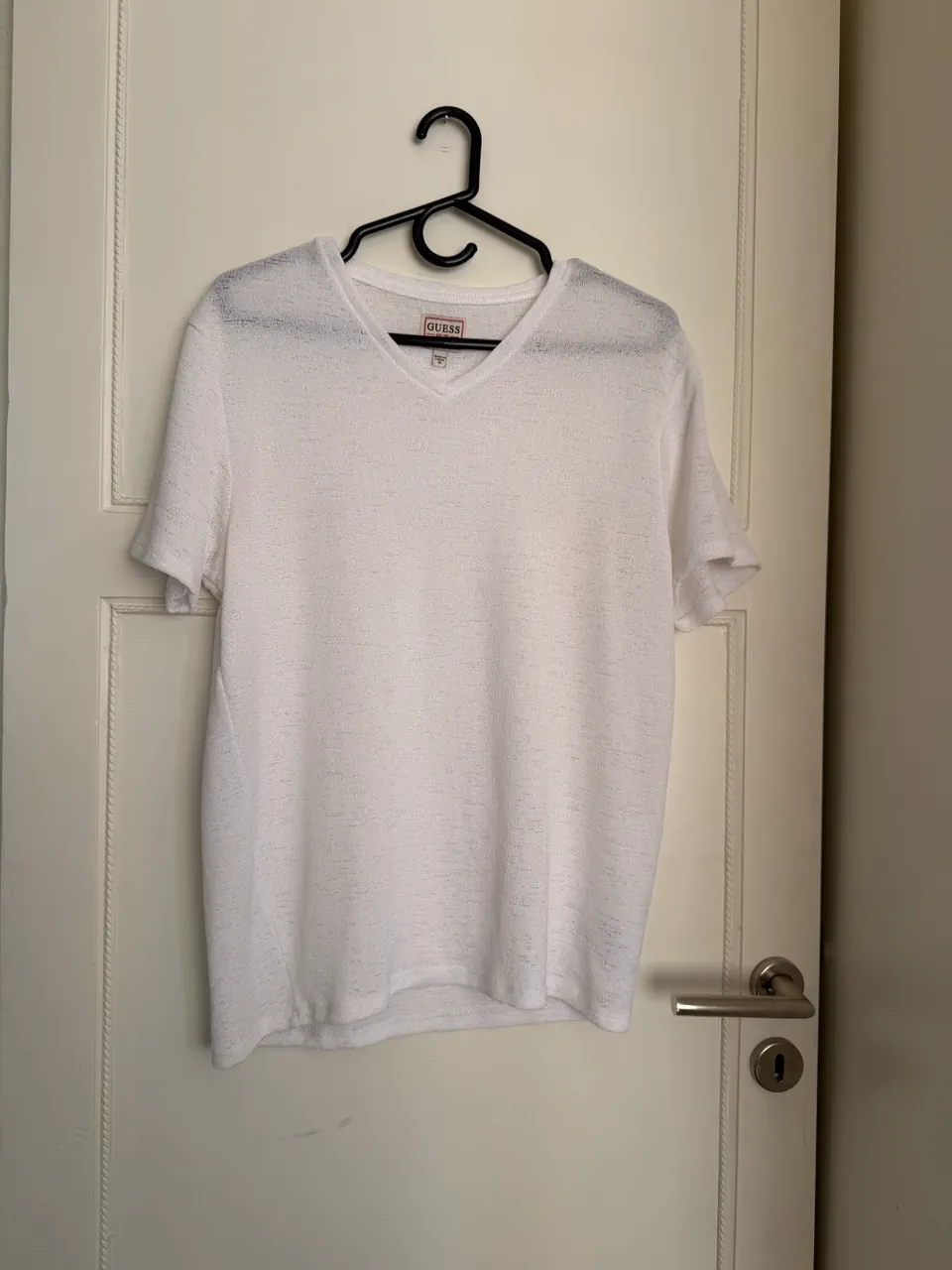 Remera GUESS - imagen 1