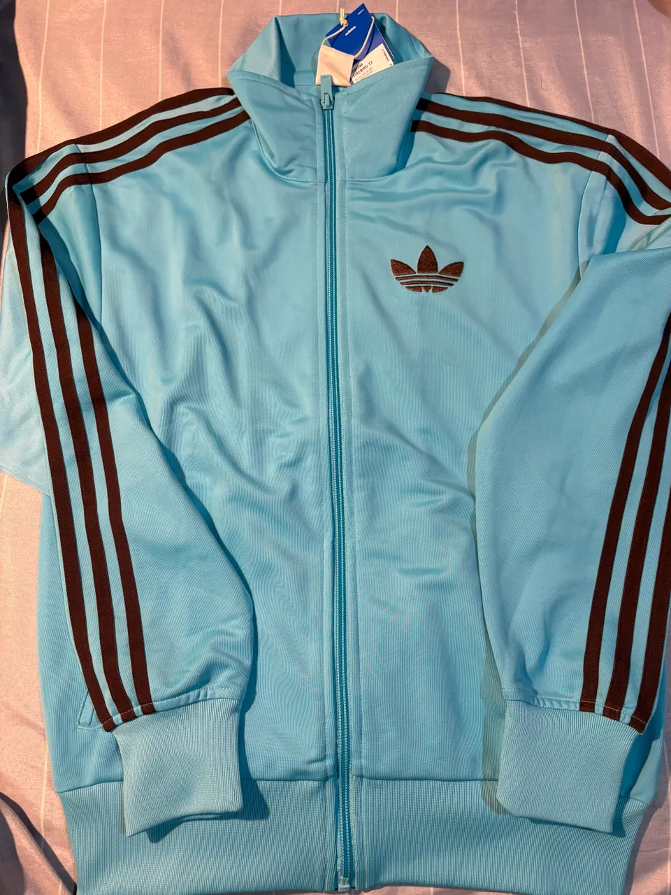 Buzo adidas · Talle XS