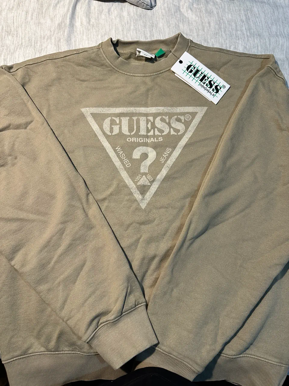 Buzo GUESS - imagen 1