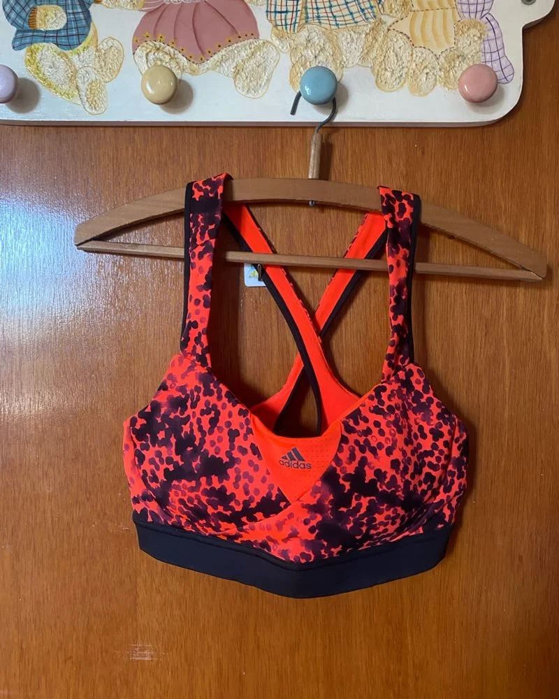 Top adidas · Talle S