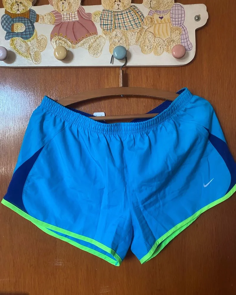 Nike · Talle L
