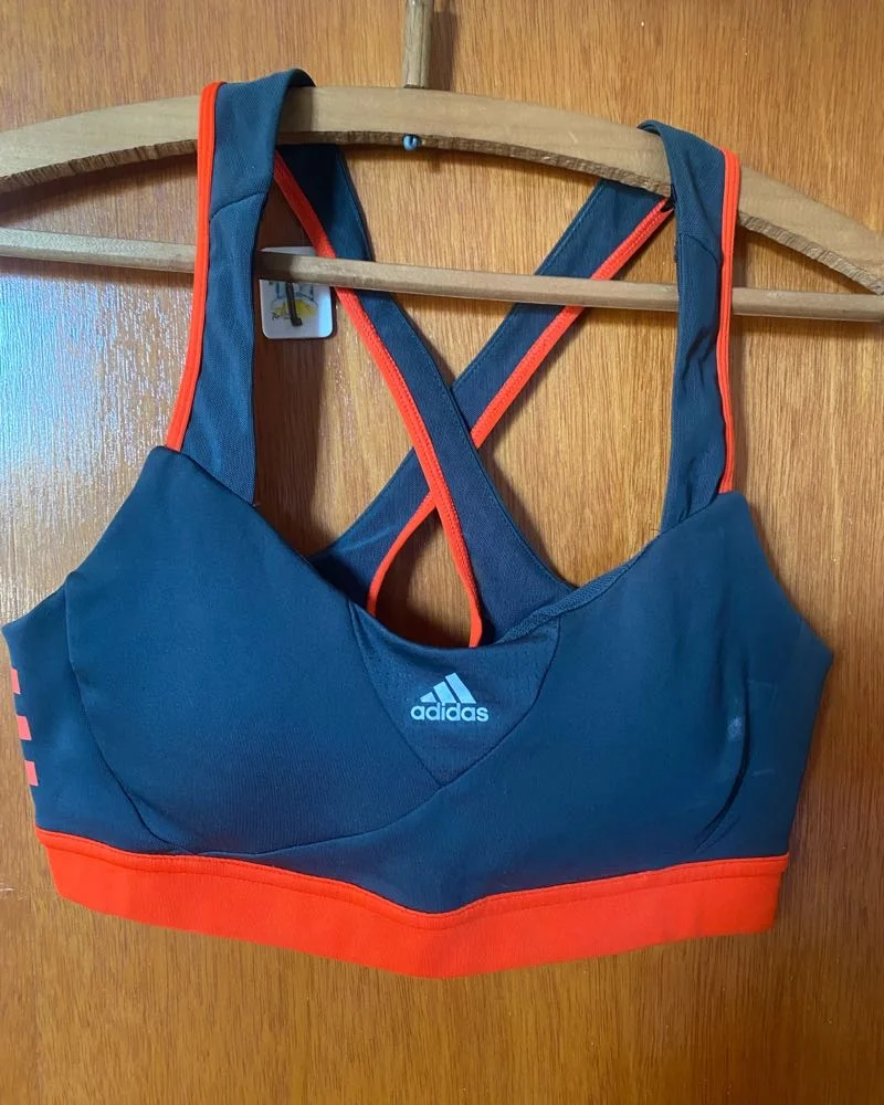Corpiño deportivo adidas · Talle S