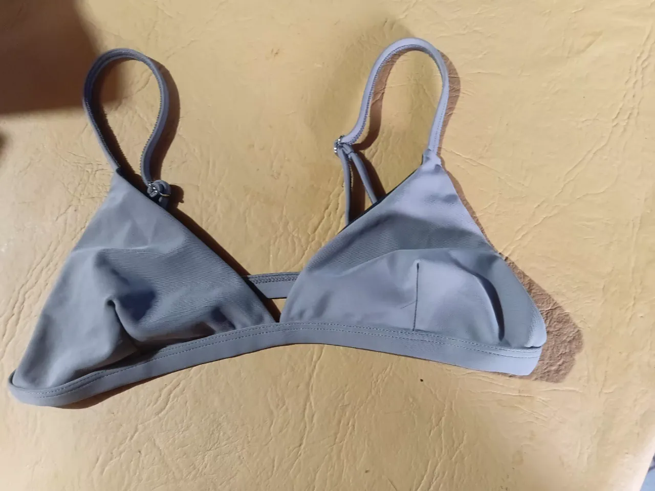 Bikini Ana - imagen 1