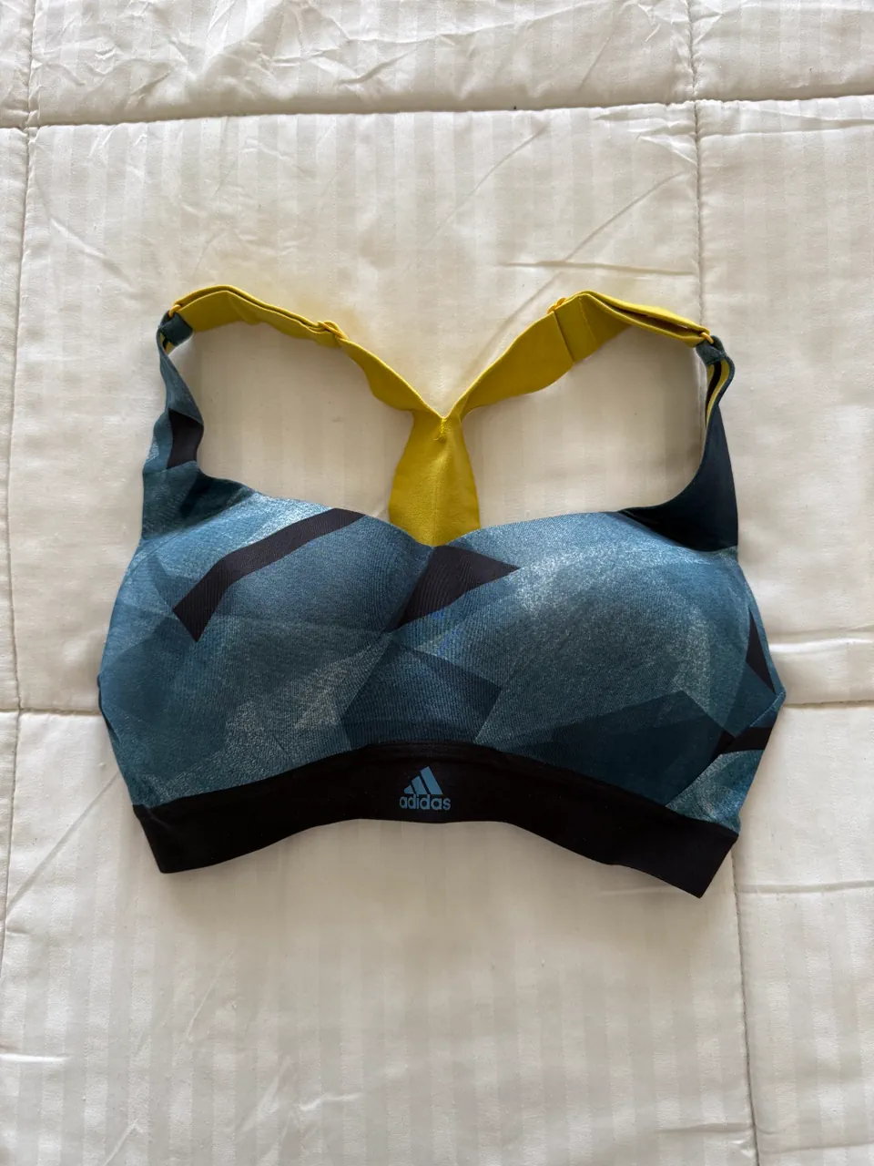 Corpiño deportivo adidas - imagen 1