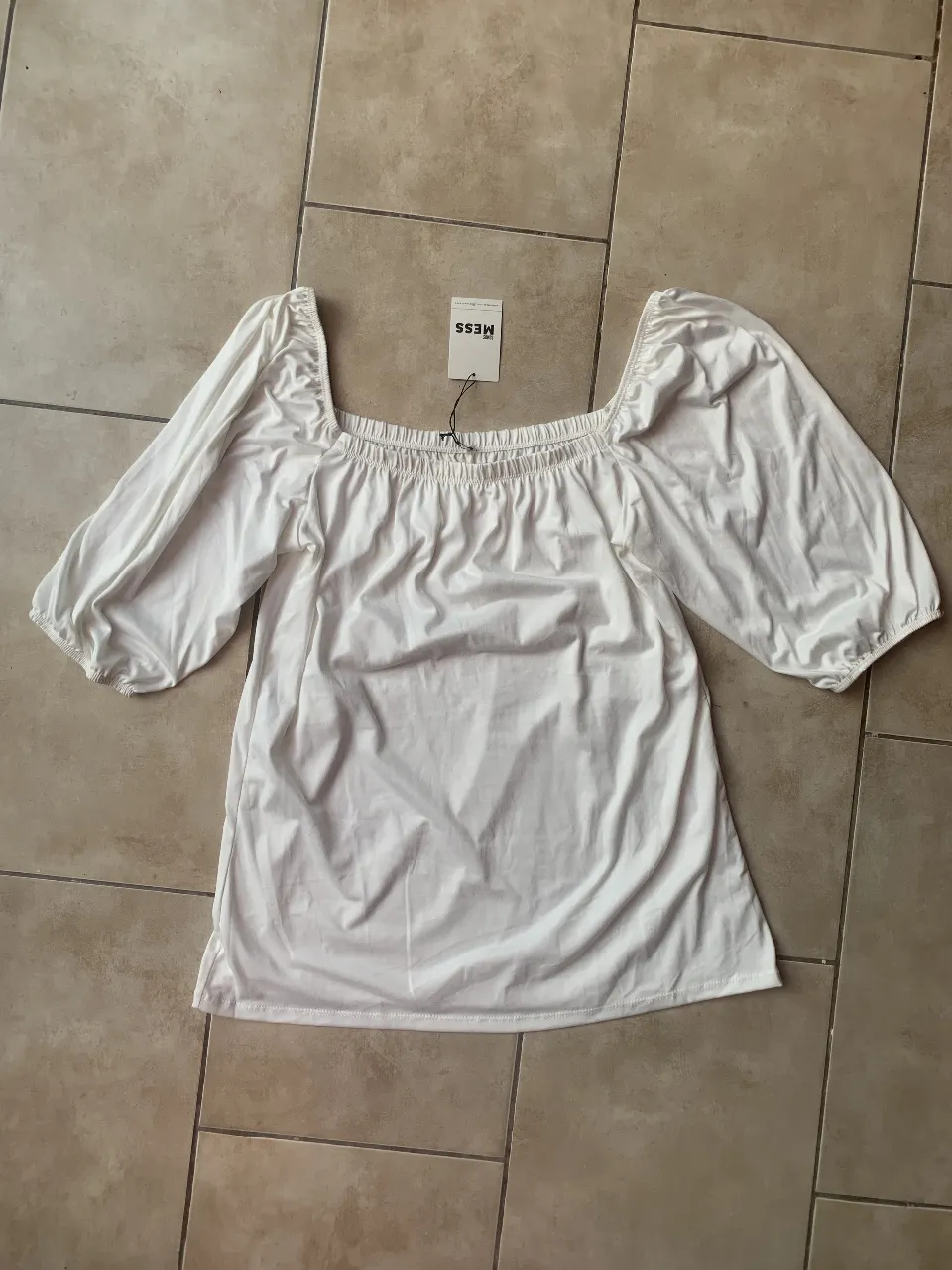 Remera Somos Mess · Talle M