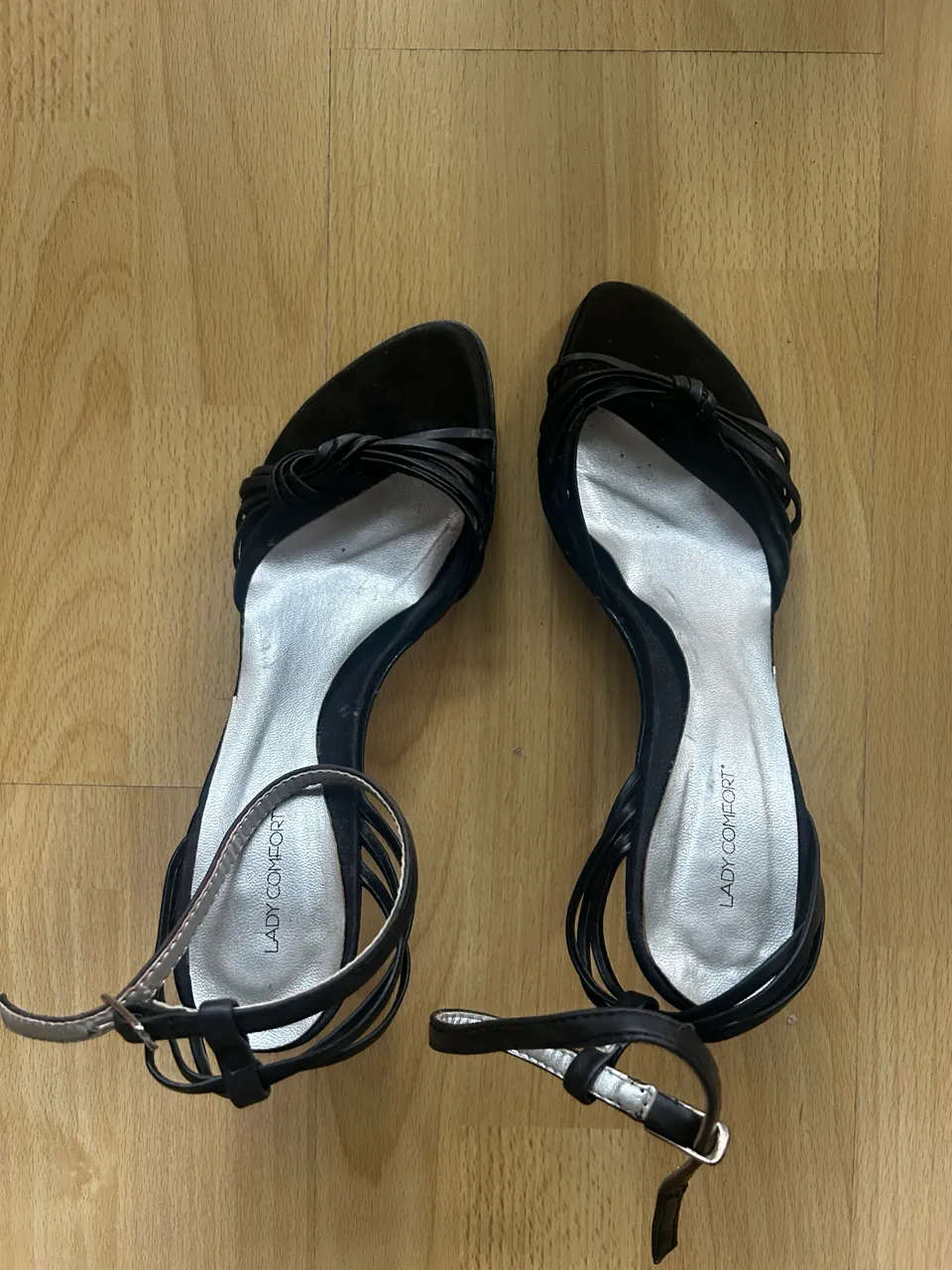 Lady comfort · Talle AR 37
