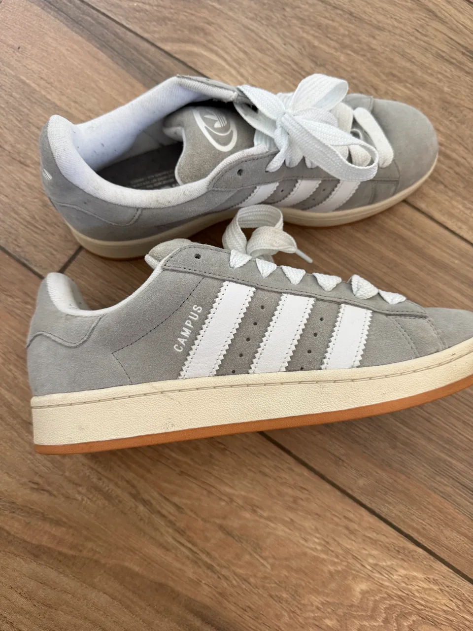 Zapatillas adidas - imagen 1