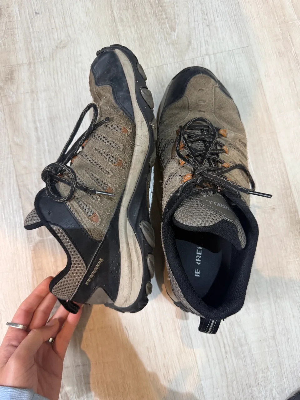 Merrell · Talle AR 42