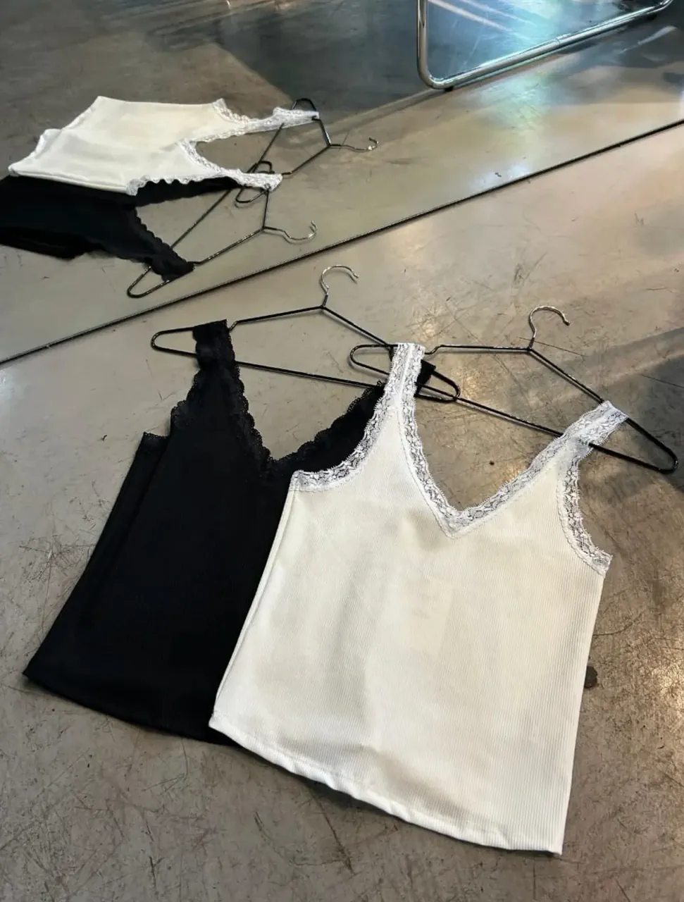 Musculosa PIETA - imagen 1