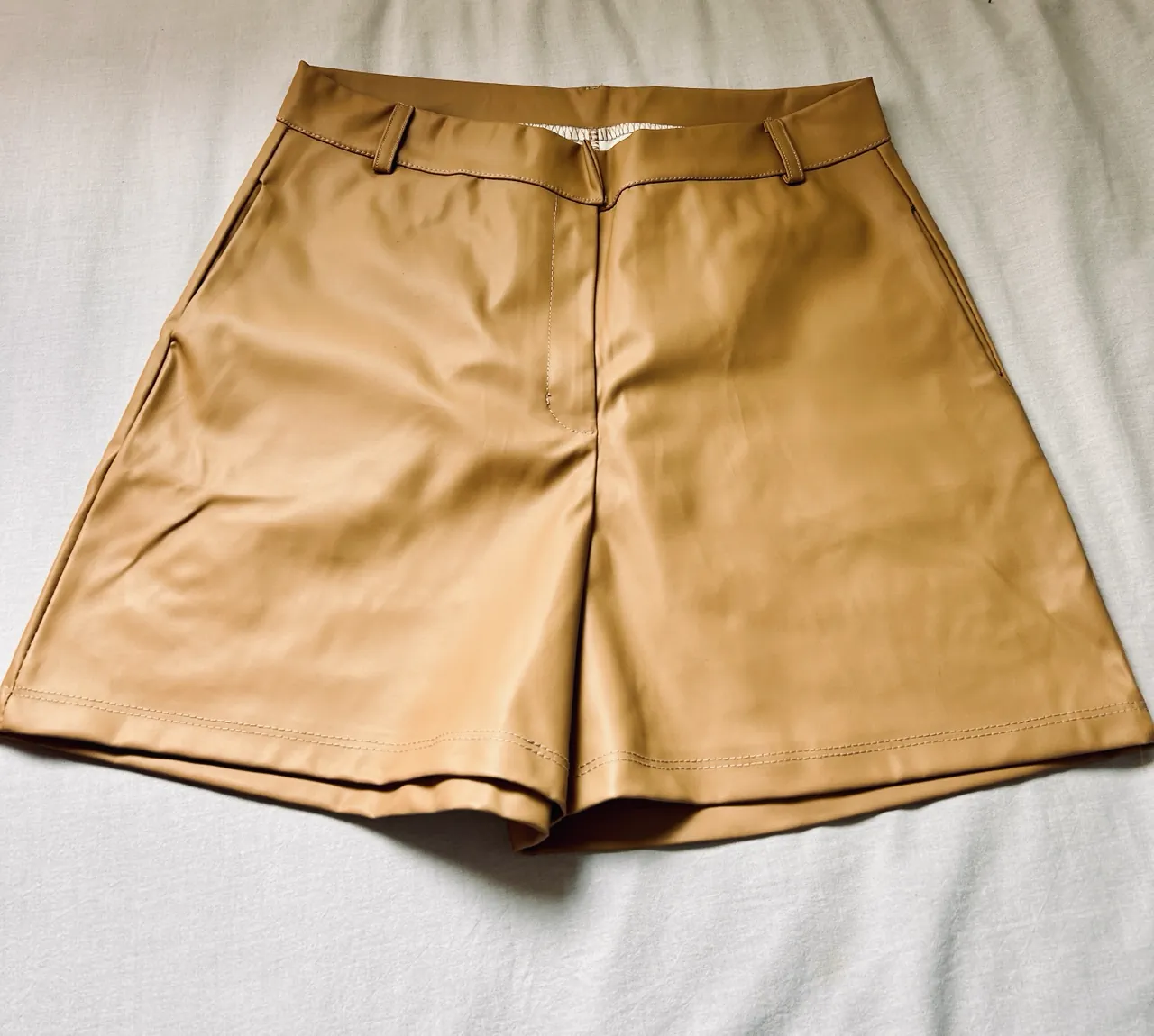 Short Otra · Talle EU 38