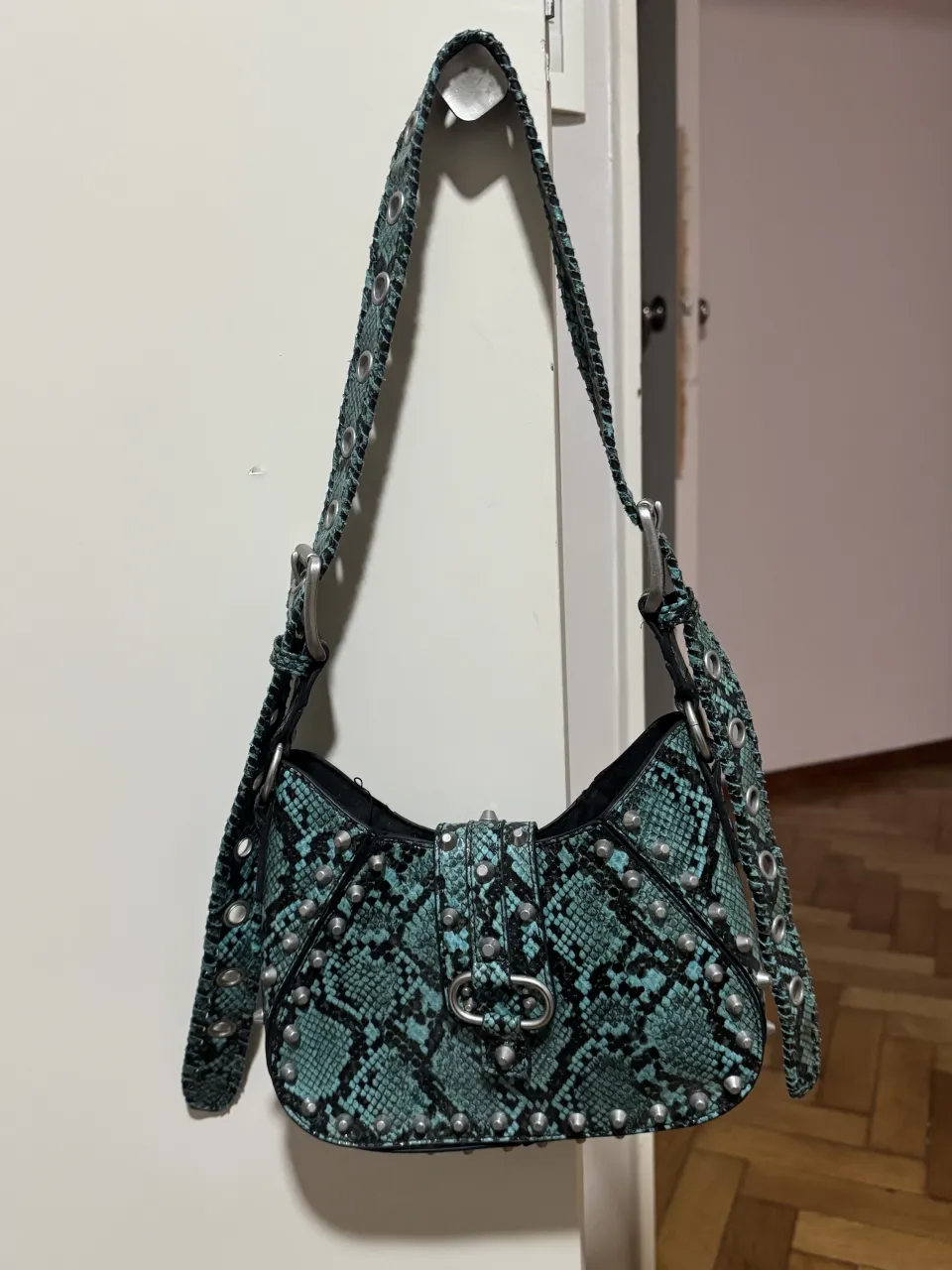 Cartera Urban Outfitters - imagen 1