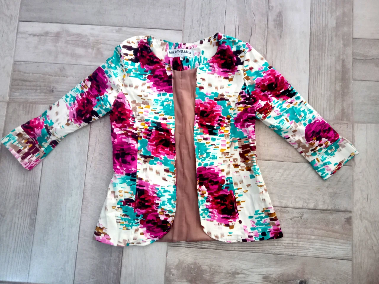 Aura Blanca · Talle M
