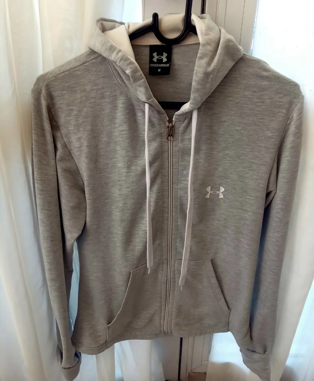 Campera Under Armour · Talle S