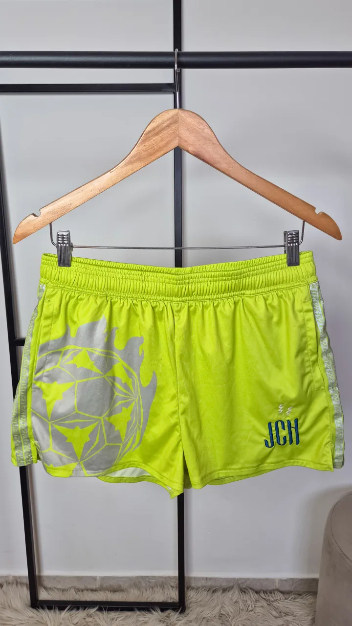 Short Jazmín Chebar · Talle 3