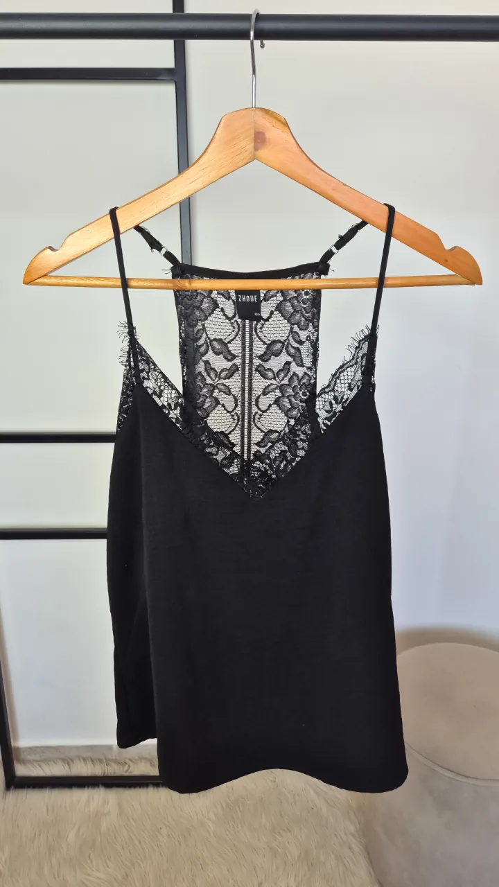 Musculosa Zhoue - imagen 1