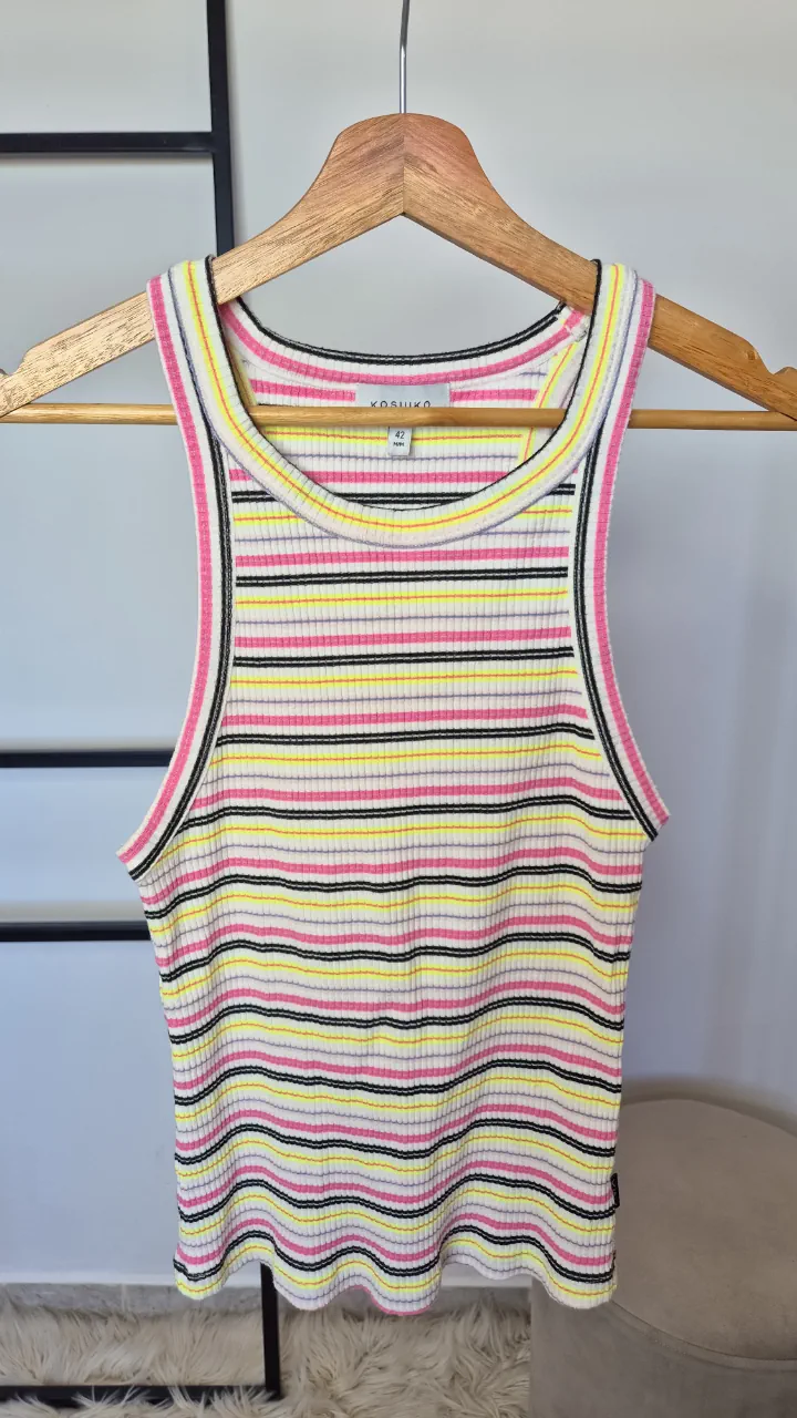 Musculosa Kosiuko · Talle M