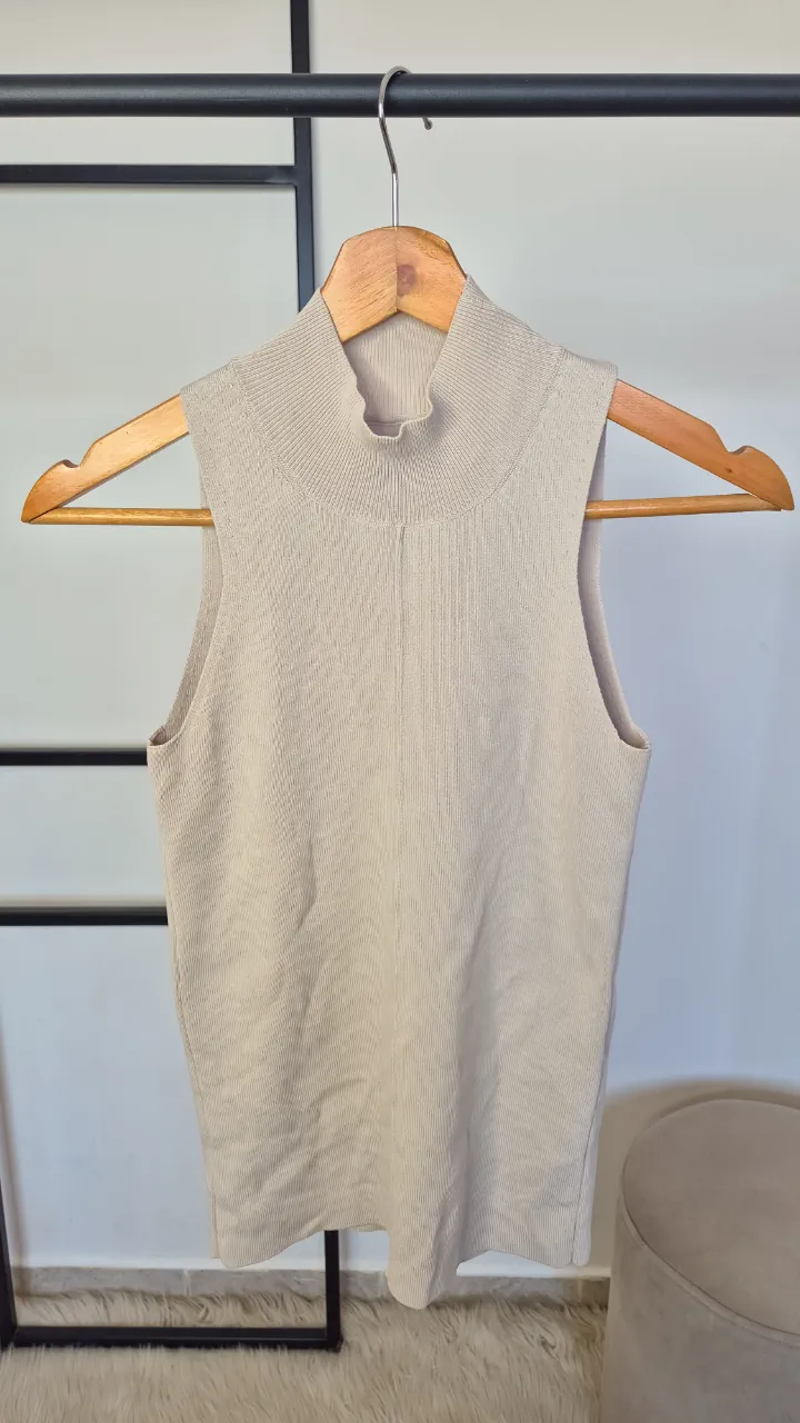 Musculosa Maria Cher · Talle S
