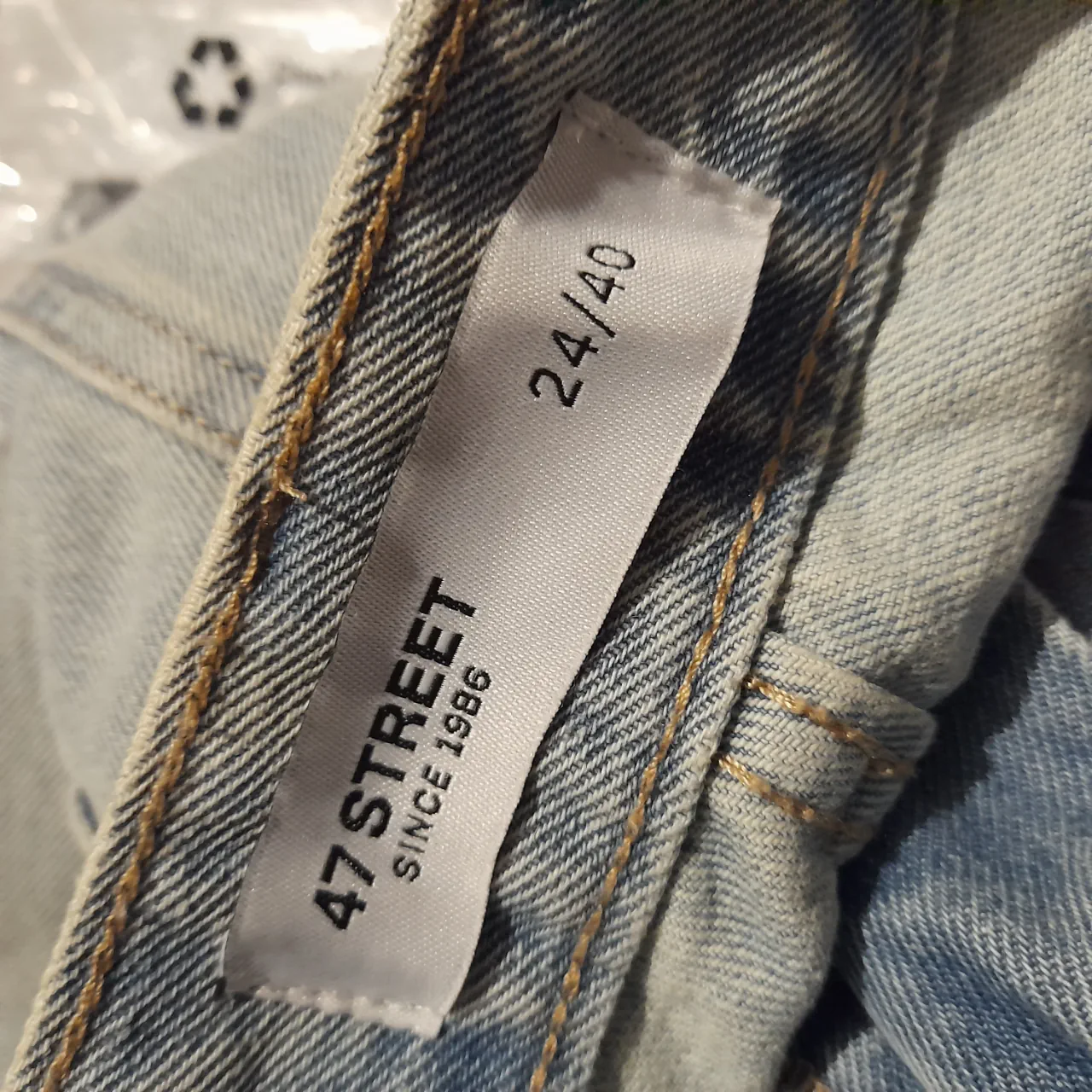 Jean 47 Street - imagen 3