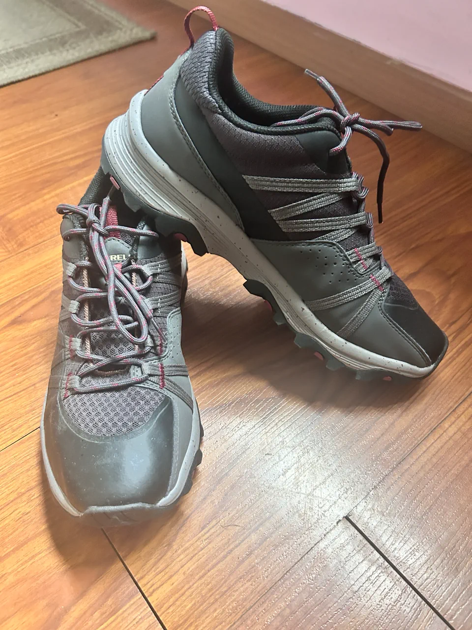 Merrell · Talle AR 44