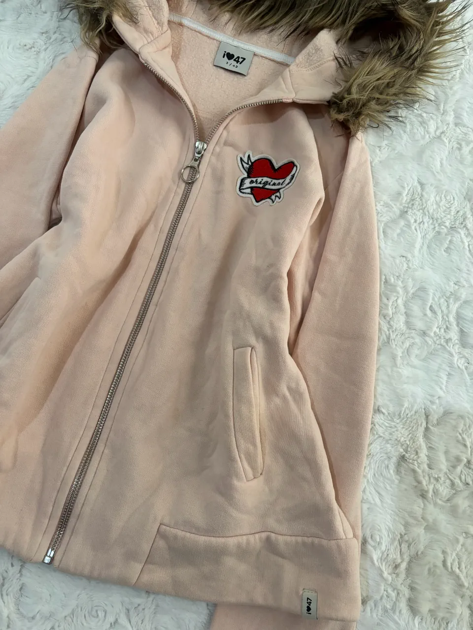 Buzo 𝐢♥️𝟒𝟕𝐒𝐭𝐫𝐞𝐞𝐭 - imagen 6