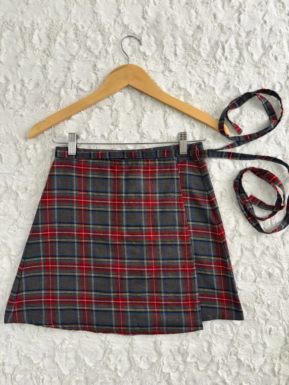 Minifalda 𝐈𝐦𝐩𝐨𝐫𝐭𝐚𝐝𝐨 - imagen 5