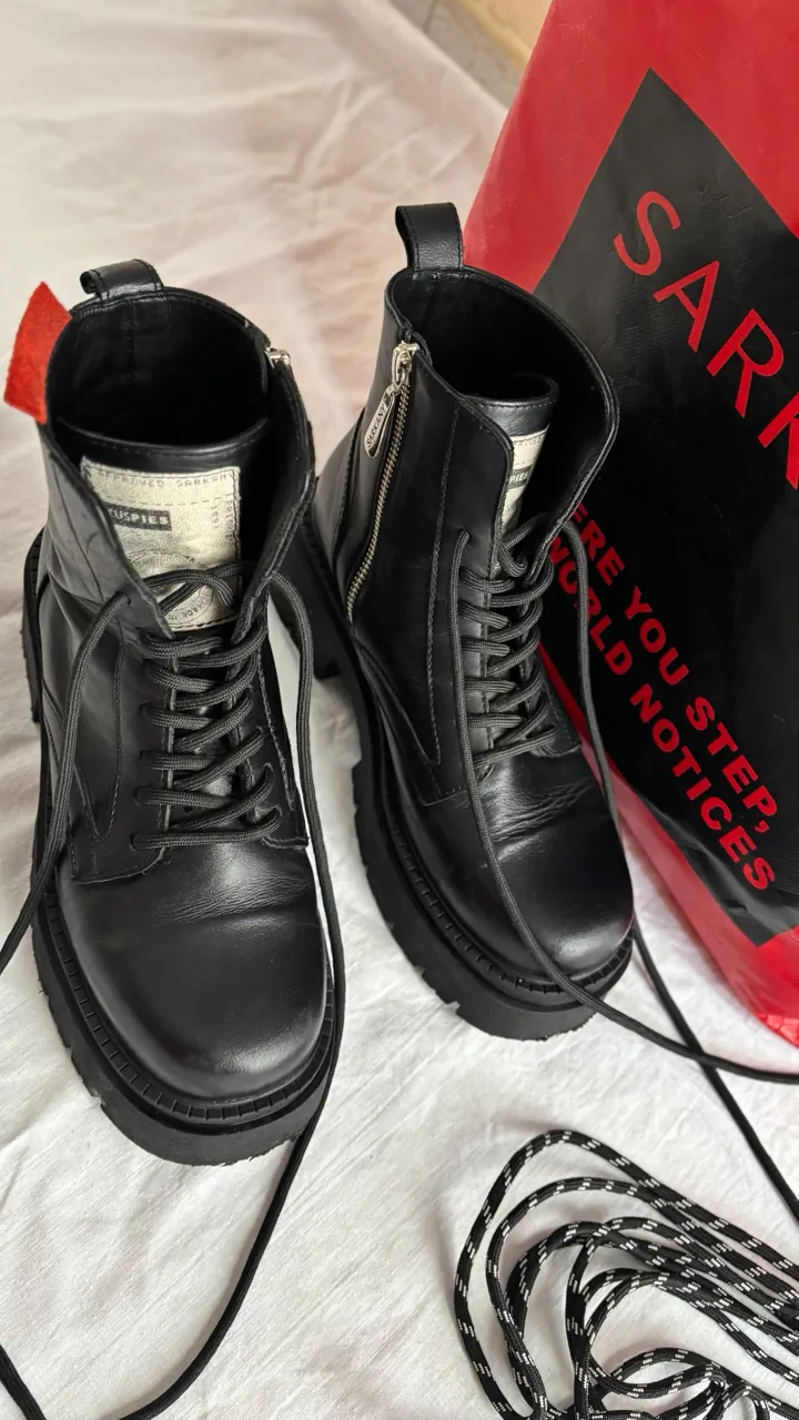 Borcegos Sarkany - imagen 1