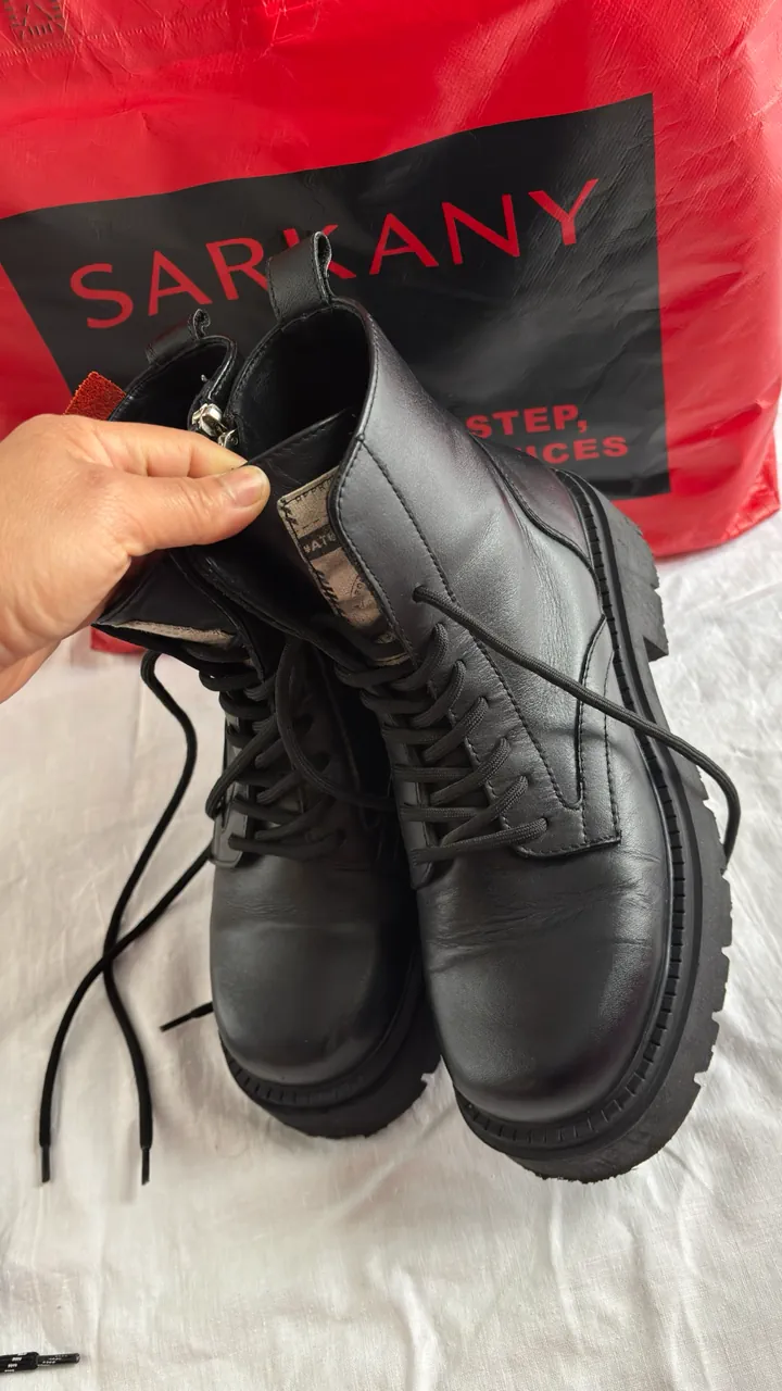 Sarkany · Talle AR 38