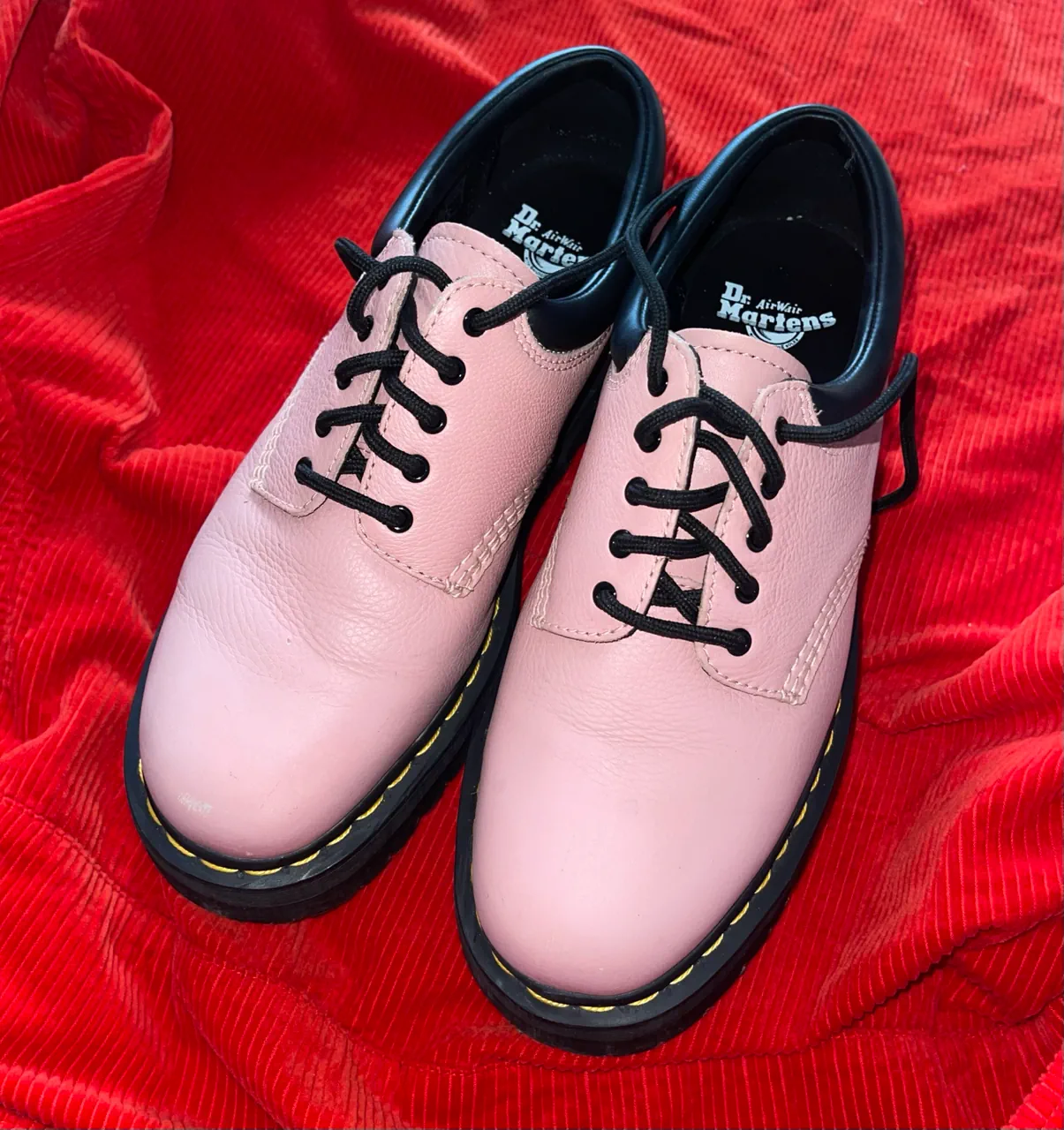 Dr. Martens · Talle EU 43