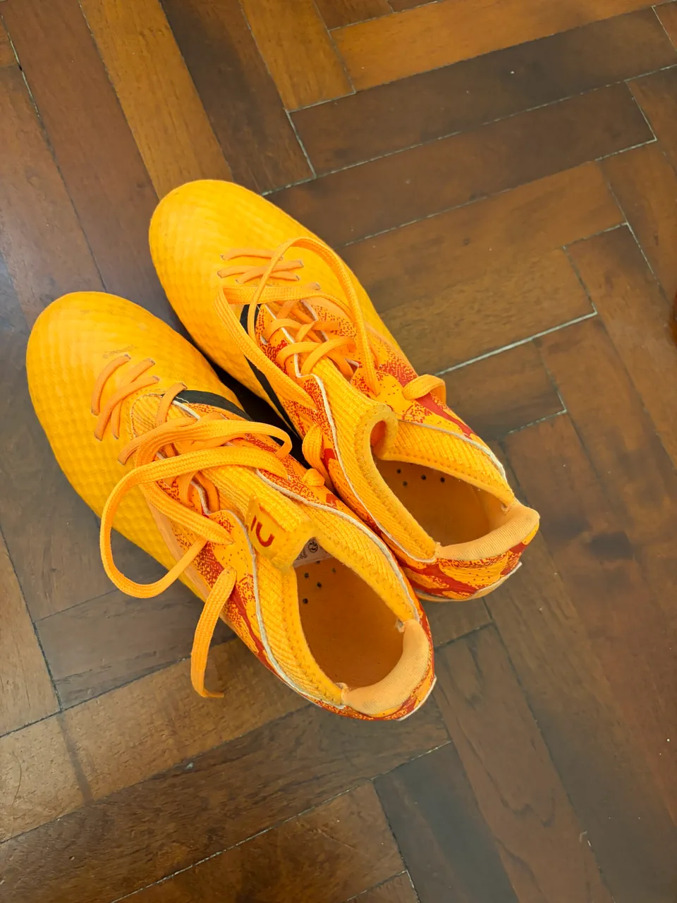 Decathlon · Talle AR 37