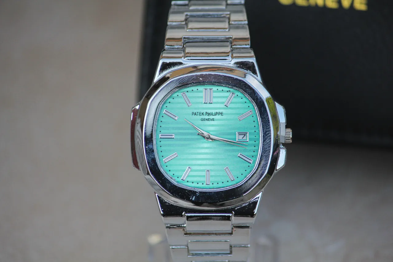 Reloj Sin marca - imagen 1