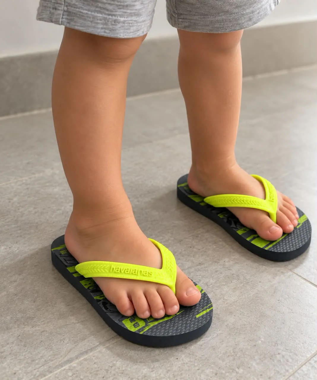 Havaianas · Talle AR 28
