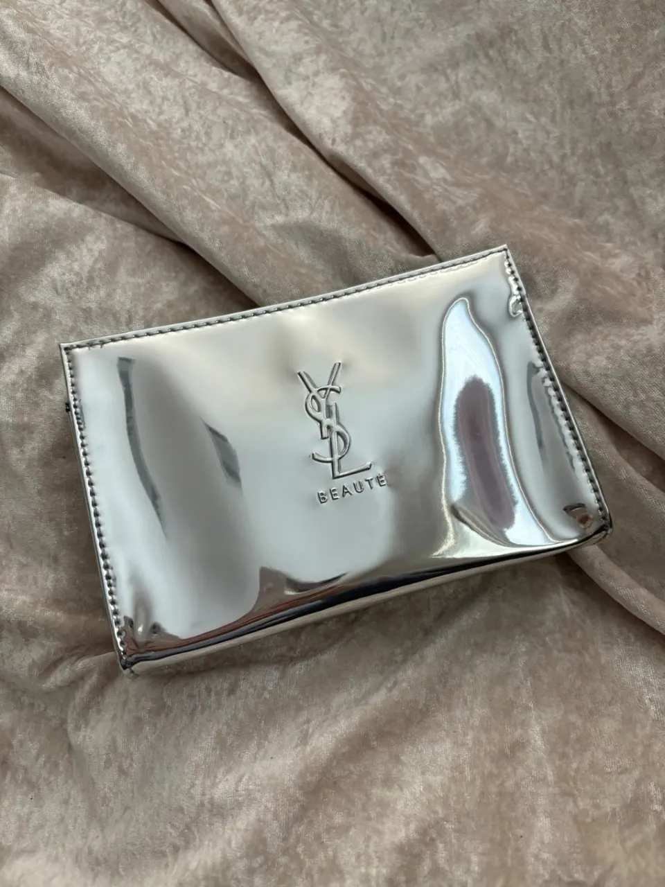 Neceser Yves Saint Laurent - imagen 1