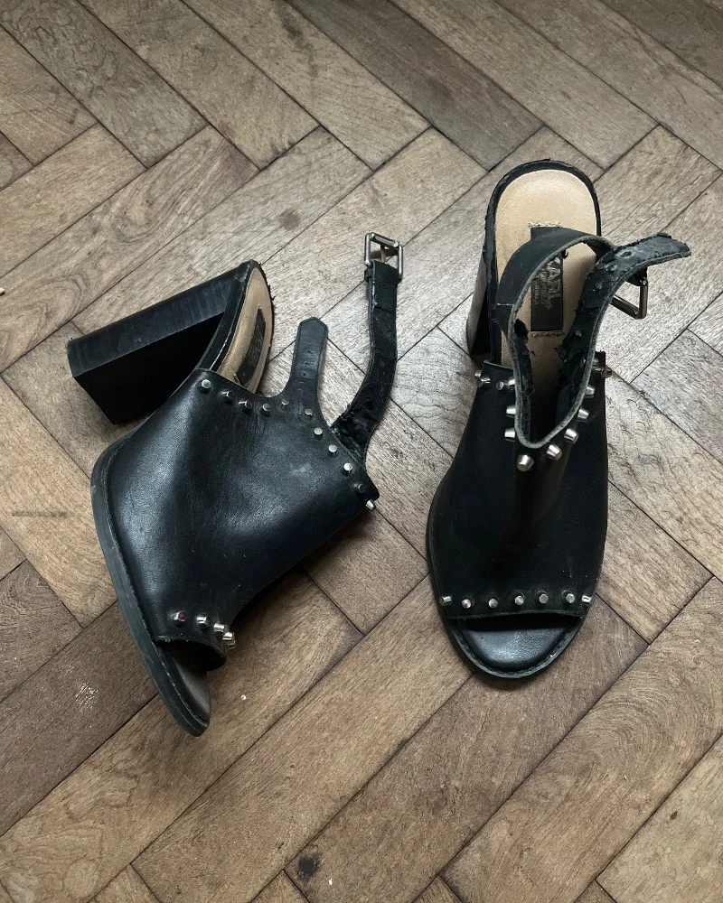 Karl Lagerfeld · Talle AR 38