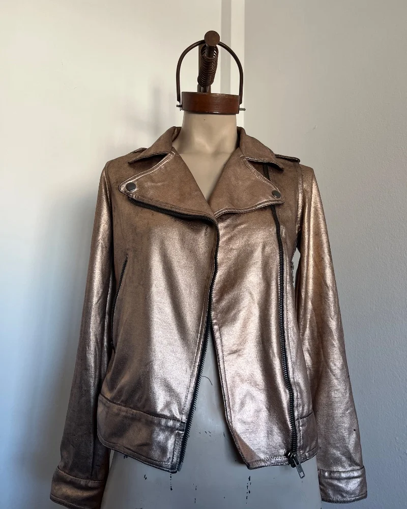 Campera Basement · Talle XS