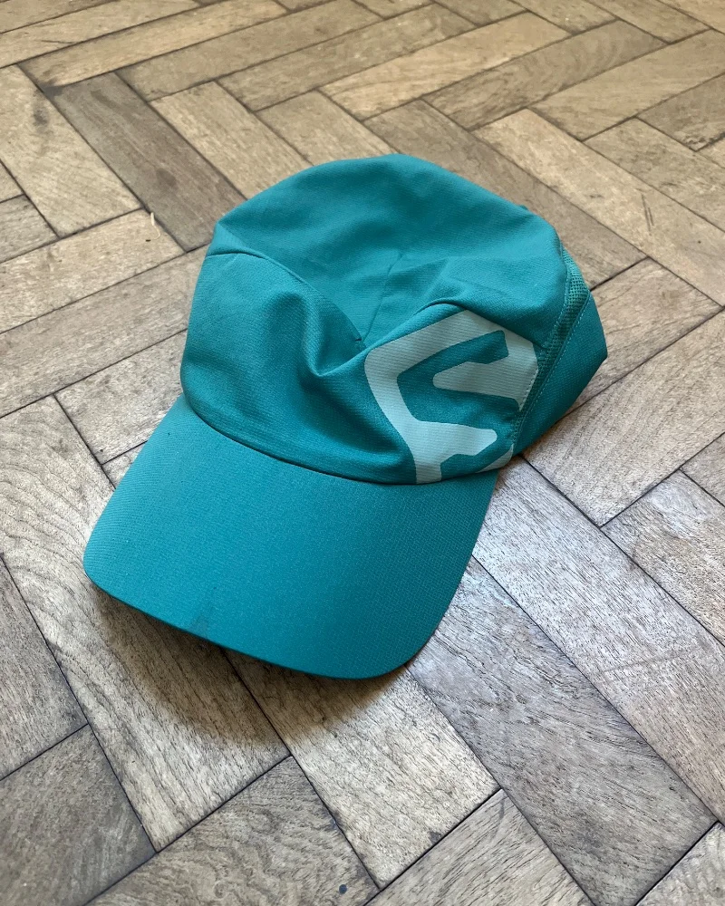 Gorra Salomon