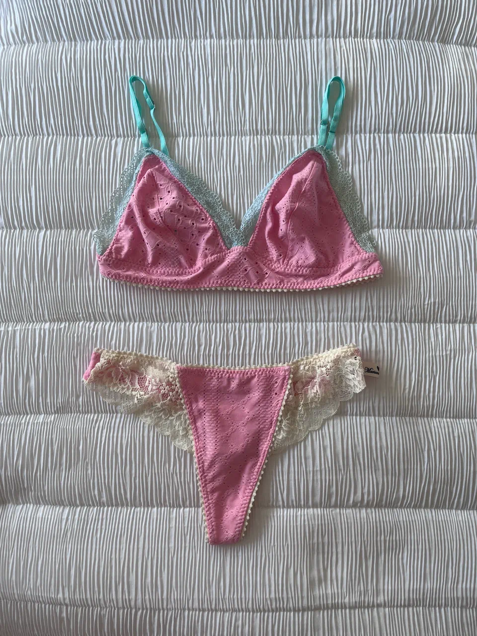 Conjunto Otra · Talle S