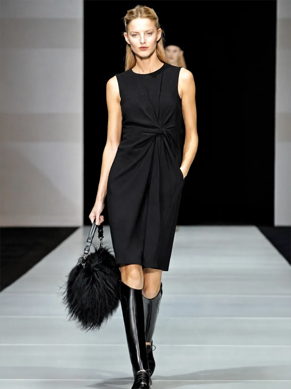 Vestido Sandro Ferrone - imagen 1