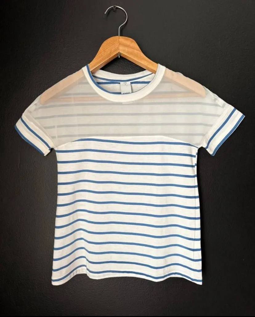 Remera Desiderata · Talle S